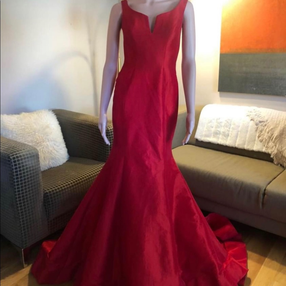 Red Jovani Couture Gown - Picture 2 of 4